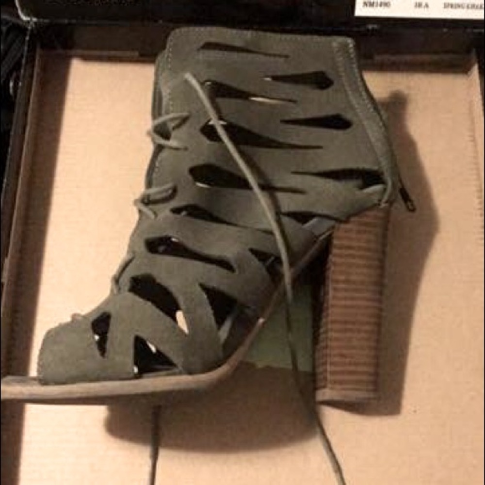 Mia heels